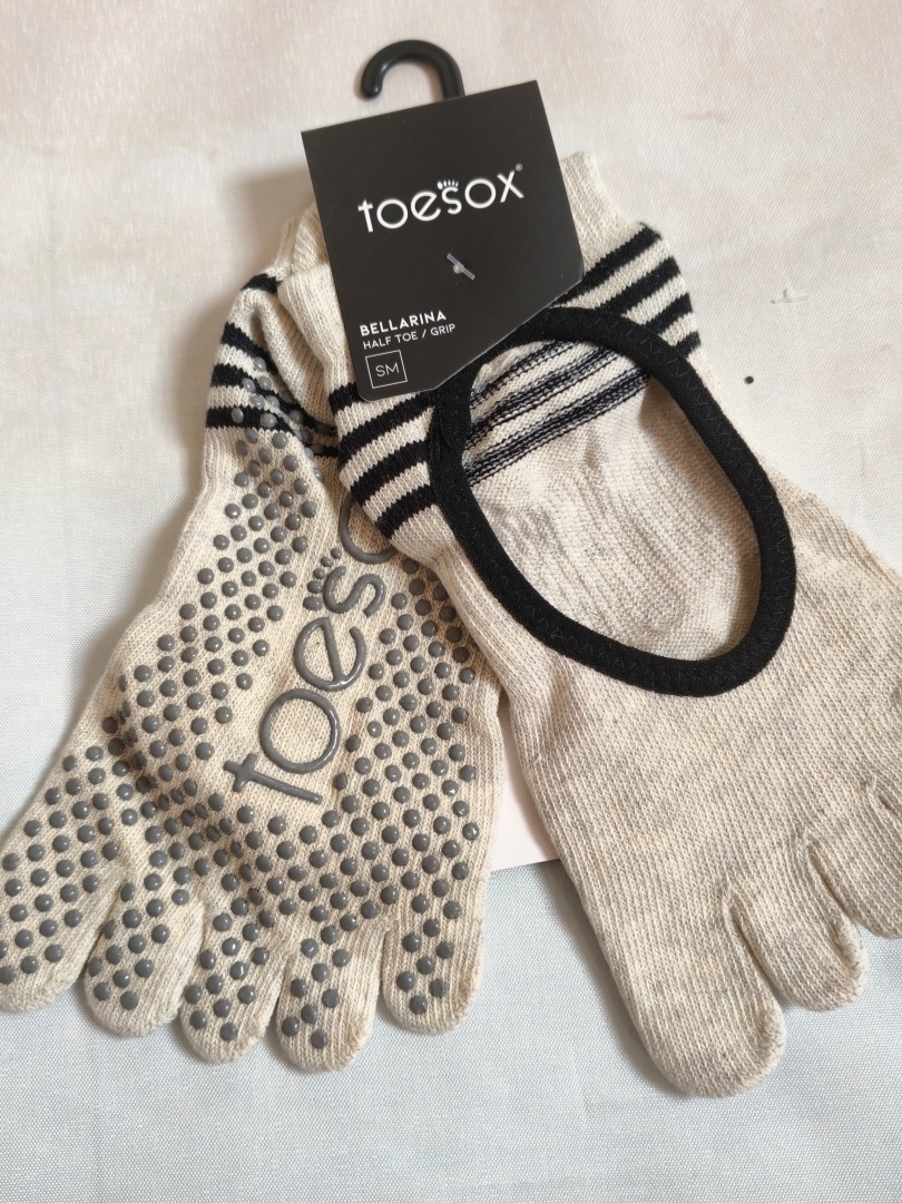 Toesox Yoga Five-Toe Socks Men - Yoga Mat ulasan dan harga